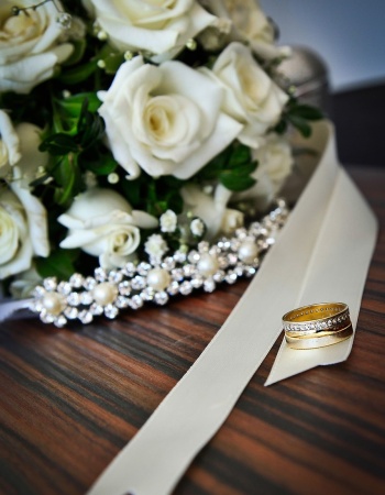 ring, wedding, detail-634531.jpg